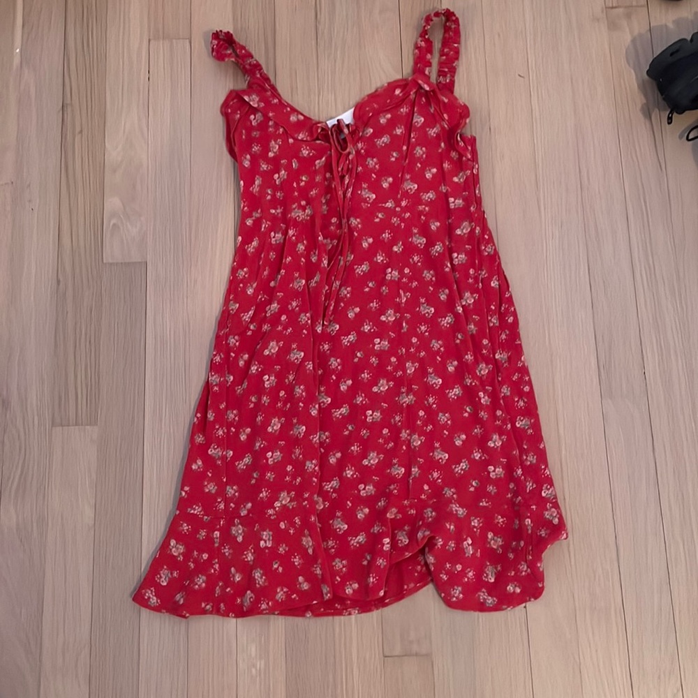 Read floral dress